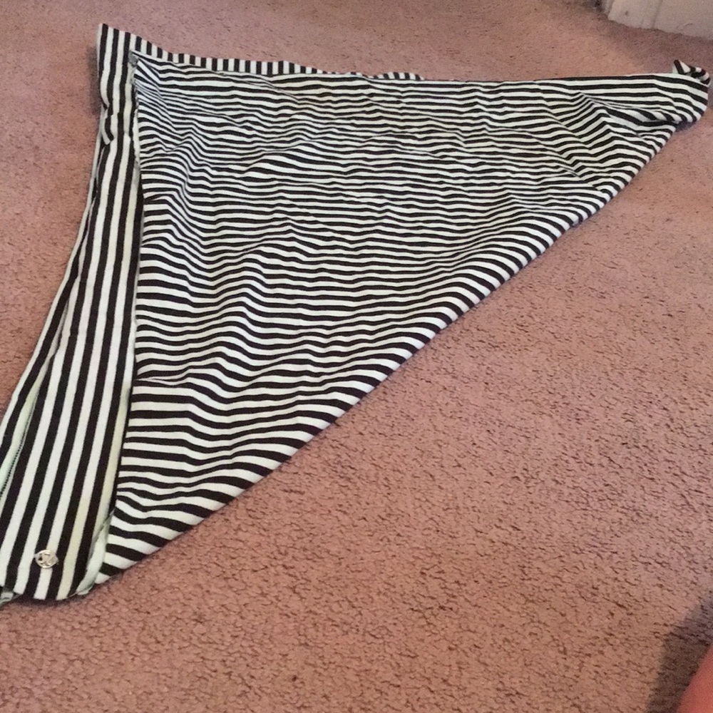 Lululemon vinyasa scarf
